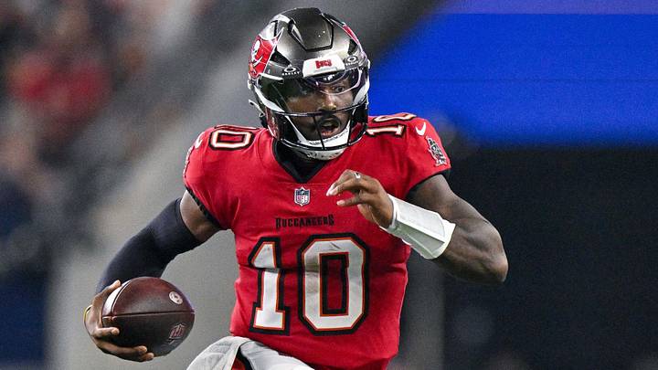 Jalon Daniels just got a vote of confidence from former Buccaneers RB Leonard Fourntte. Jalon Daniels just got a vote of confidence from former Buccaneers RB Leonard Fourntte.