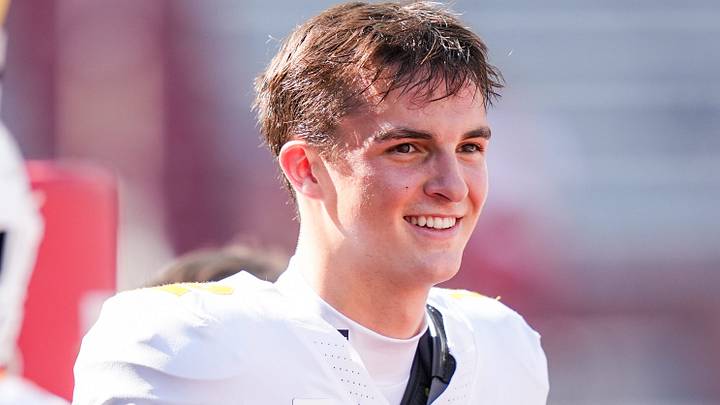 Tennessee quarterback George MacIntyre (12) before a college football game between Tennessee and Arkansas at Donald W. Reynolds Razorback Stadium in Fayetteville, Ark., on Oct. 10, 2026. Tennessee quarterback George MacIntyre (12) before a college football game between Tennessee and Arkansas at Donald W. Reynolds Razorback Stadium in Fayetteville, Ark., on Oct. 10, 2026.
