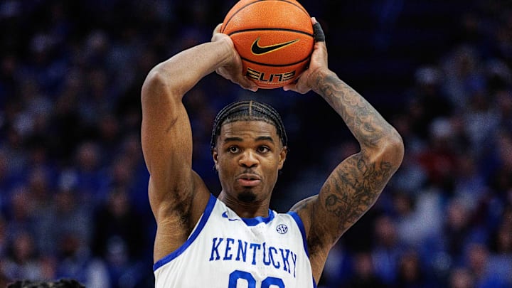 Feb 4, 2026; Lexington, Kentucky, USA; Kentucky Wildcats guard Otega Oweh (00) looks to pass the ball during the second half against the Oklahoma Sooners at Rupp Arena at Central Bank Center. Mandatory Credit: Jordan Prather-Imagn Images