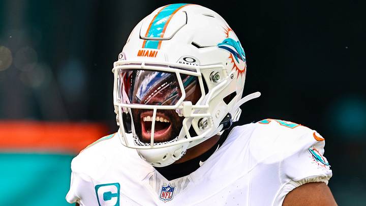 Miami Dolphins linebacker Jordyn Brooks 