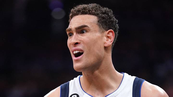 Dallas Mavericks, Dwight Powell