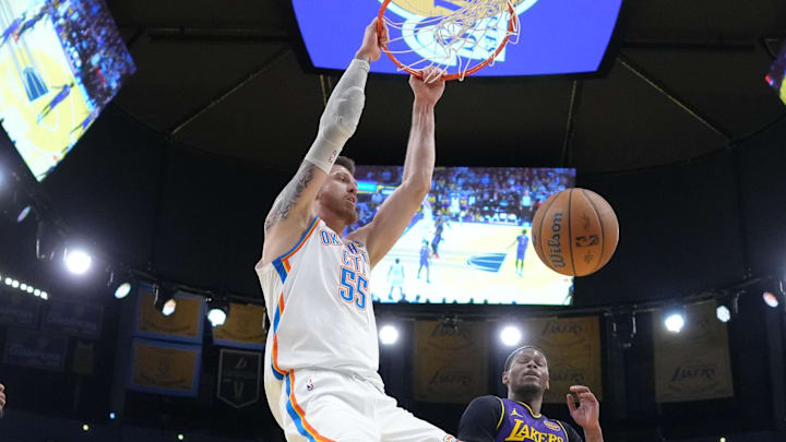 Nov 29, 2024; Los Angeles, California, USA; Oklahoma City Thunder center Isaiah Hartenstein (55) dunks the ball in the first half against the Los Angeles Lakers at Crypto.com Arena. Mandatory Credit: Kirby Lee-Imagn Images Nov 29, 2024; Los Angeles, California, USA; Oklahoma City Thunder center Isaiah Hartenstein (55) dunks the ball in the first half against the Los Angeles Lakers at Crypto.com Arena. Mandatory Credit: Kirby Lee-Imagn Images