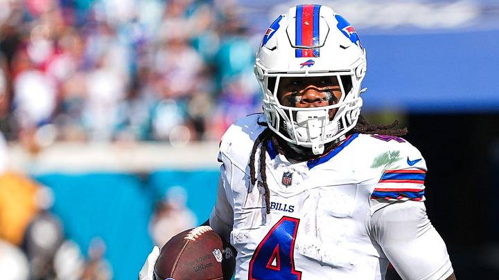 Buffalo Bills running back James Cook III (4) looks to the end zone during the second quarter in an NFL football AFC Wild Card playoff matchup, Sunday, Jan. 11, 2026, in Jacksonville, Fla. Bills lead 10-7 at the half over the Jaguars. [Doug Engle/Florida Times-Union]