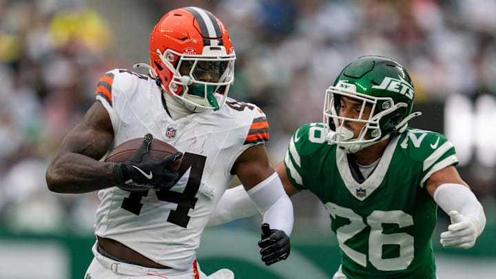 Cleveland Browns tight end Harold Fannin Jr.