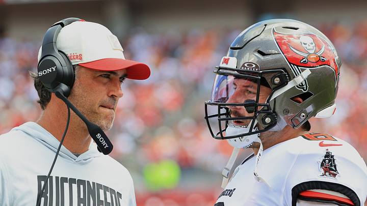 Tampa Bay Buccaneers quarterback Baker Mayfield (6) with OC Zac Robinson during the first half against the Cleveland Browns Tampa Bay Buccaneers quarterback Baker Mayfield (6) with OC Zac Robinson during the first half against the Cleveland Browns