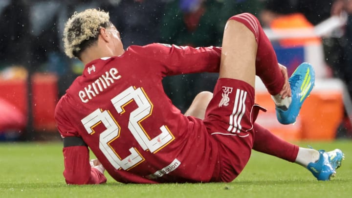 Hugo Ekitike est blessé gravement.