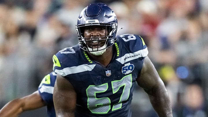 Seattle Seahawks tackle Charles Cross (67) against the Arizona Cardinals at State Farm Stadium.