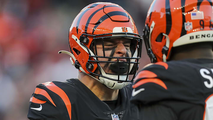 Dec 12, 2021; Cincinnati, Ohio, USA; Cincinnati Bengals defensive end Trey Hendrickson (91) reacts after sacking San Francisco 49ers quarterback Jimmy Garoppolo (not pictured) in the first half at Paul Brown Stadium. Mandatory Credit: Katie Stratman-Imagn Images