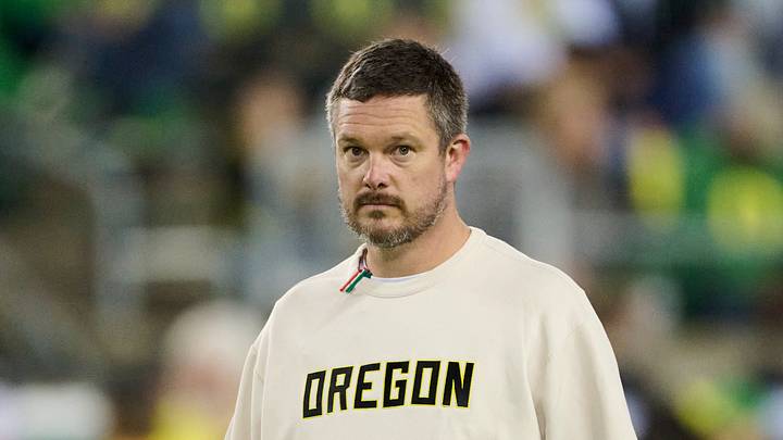 Oct 17, 2026; Eugene, Oregon, USA; Oregon Ducks head coach Dan Lanning watches his team warm up before a game against the Nebraska Cornhuskers at Autzen Stadium. Oct 17, 2026; Eugene, Oregon, USA; Oregon Ducks head coach Dan Lanning watches his team warm up before a game against the Nebraska Cornhuskers at Autzen Stadium.