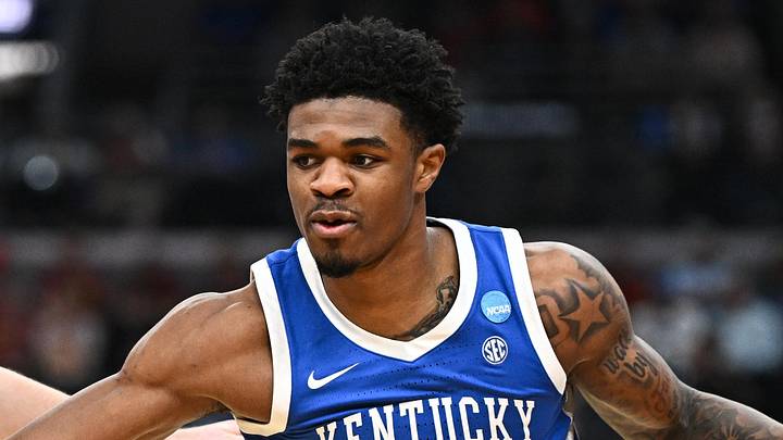 Mar 22, 2026; St. Louis, MO, USA; Kentucky Wildcats guard Otega Oweh (00) drives against Iowa State Cyclones guard Nate Heise (0) during the first half during a second round game of the men's 2026 NCAA Tournament at Enterprise Center. Mandatory Credit: Jeff Le-Imagn Images Mar 22, 2026; St. Louis, MO, USA; Kentucky Wildcats guard Otega Oweh (00) drives against Iowa State Cyclones guard Nate Heise (0) during the first half during a second round game of the men's 2026 NCAA Tournament at Enterprise Center. Mandatory Credit: Jeff Le-Imagn Images