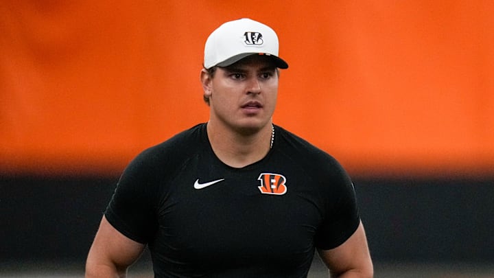 Cincinnati Bengals defensive end Trey Hendrickson (91) directs a drill during a preseason training camp practice in downtown Cincinnati on Thursday, July 31, 2025.T Cincinnati Bengals defensive end Trey Hendrickson (91) directs a drill during a preseason training camp practice in downtown Cincinnati on Thursday, July 31, 2025.T