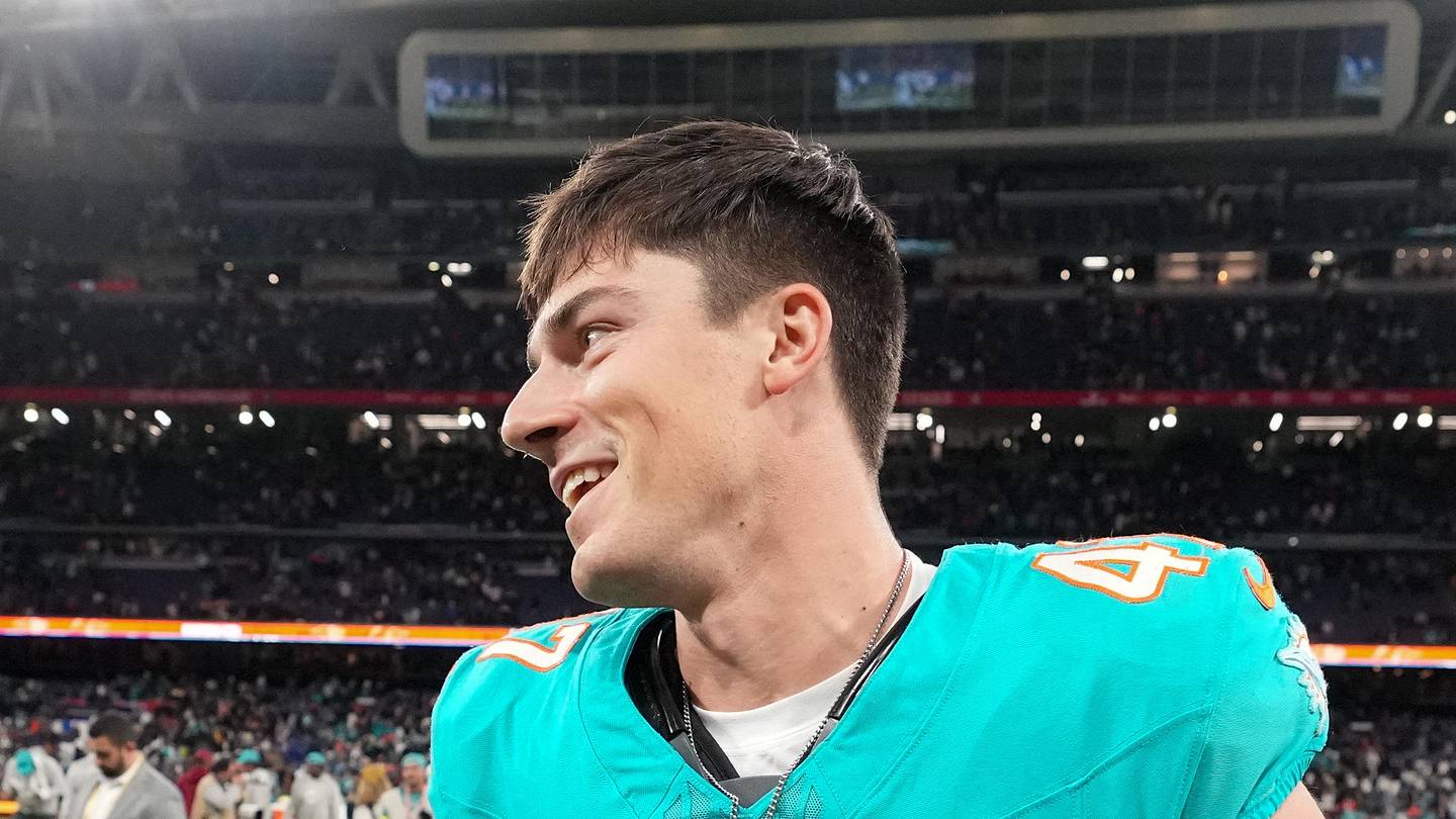 Dolphins may be hiding their most exciting OTA storyline in plain sight
