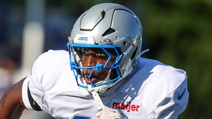 Detroit Lions linebacker Erick Hunter (48). Detroit Lions linebacker Erick Hunter (48).