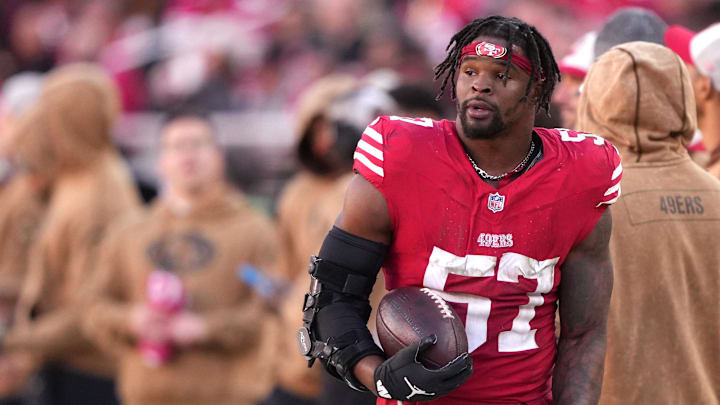 San Francisco 49ers linebacker Dre Greenlaw (57)