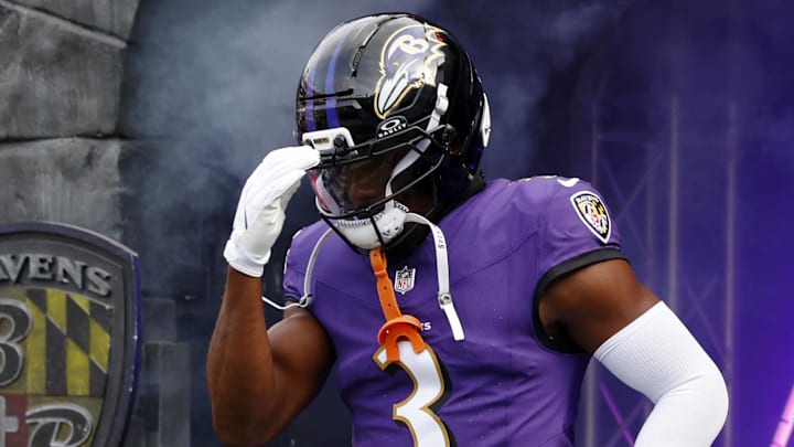 Baltimore Ravens - cornerback Chidobe Awuzie