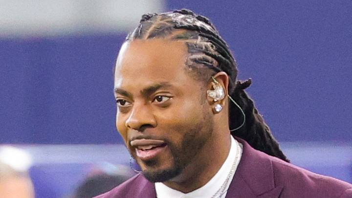 Amazon analyst and former NFL player Richard Sherman before a game