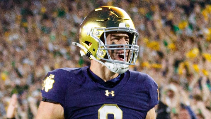 Notre Dame tight end Eli Raridon (9) celebrates after making catch resulting in big yardage in the first half of a NCAA football game against Texas A&M at Notre Dame Stadium on Saturday, Sept. 13, 2025, in South Bend.