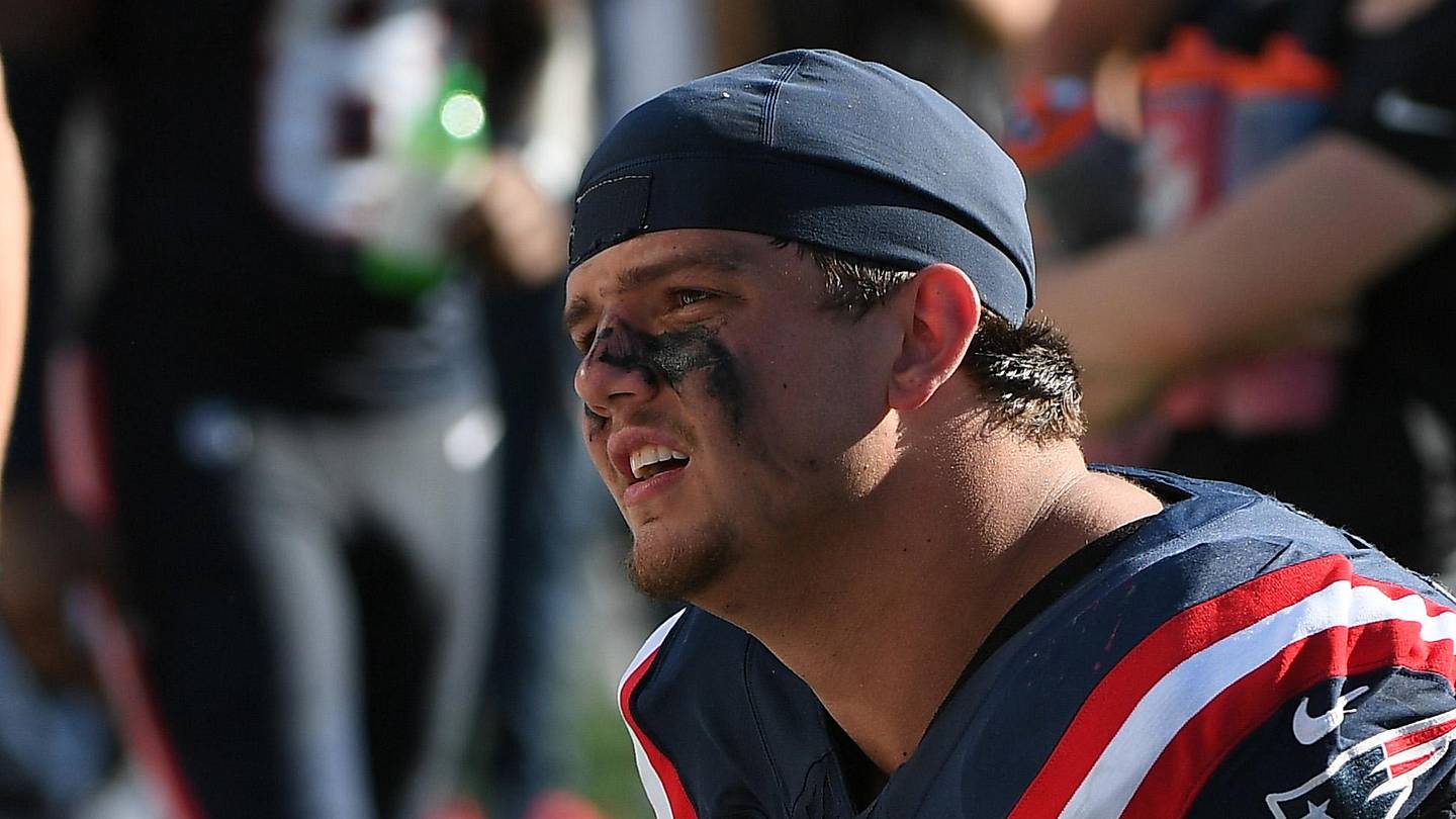 NFL writer names Patriots starter as top player in need of a wake up call
