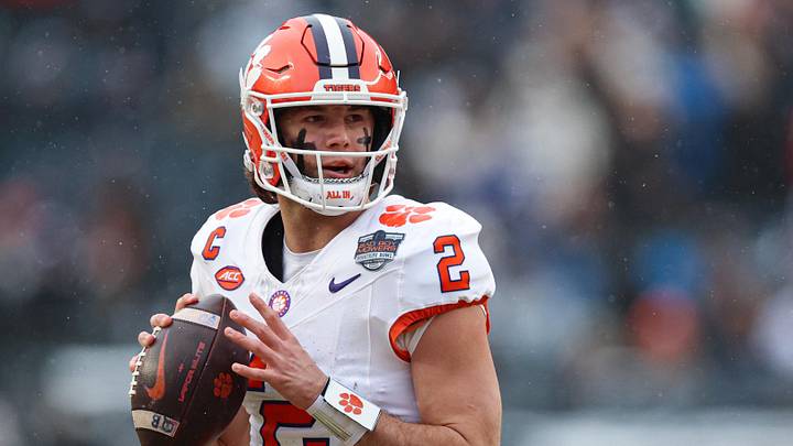New York Jets quarterback Cade Klubnik