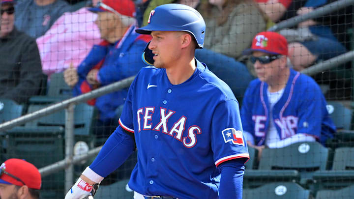 Texas Rangers shortstop Corey Seager (5) on deck.