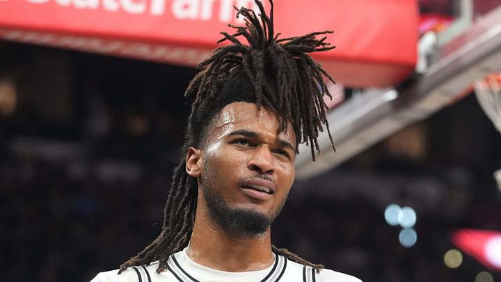 Apr 28, 2026; San Antonio, Texas, USA; San Antonio Spurs guard Stephon Castle (5) reacts during the second half of game five of the first round of the 2026 NBA Playoffs against the Portland Trail Blazers at Frost Bank Center. Mandatory Credit: Scott Wachter-Imagn Images Apr 28, 2026; San Antonio, Texas, USA; San Antonio Spurs guard Stephon Castle (5) reacts during the second half of game five of the first round of the 2026 NBA Playoffs against the Portland Trail Blazers at Frost Bank Center. Mandatory Credit: Scott Wachter-Imagn Images