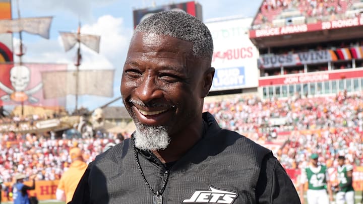 New York Jets head coach Aaron Glenn