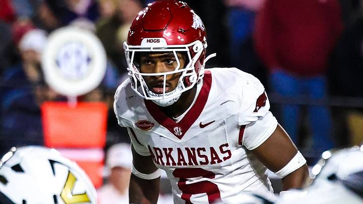 Arkansas Razorbacks STAR (nickelback) Khmori House before a second half snap against Vanderbilt. Arkansas Razorbacks STAR (nickelback) Khmori House before a second half snap against Vanderbilt.