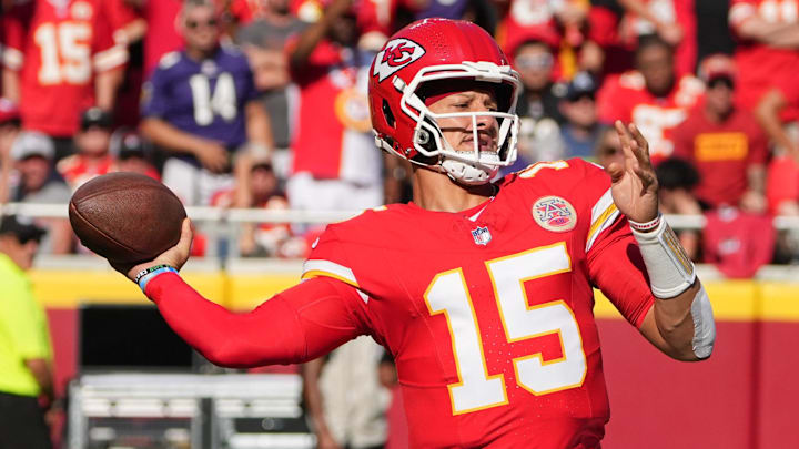 Sep 28, 2025; Kansas City, Missouri, USA; Kansas City Chiefs quarterback Patrick Mahomes (15) throws a pass during the first quarter against the Baltimore Ravens at GEHA Field at Arrowhead Stadium. Mandatory Credit: Denny Medley-Imagn Images Sep 28, 2025; Kansas City, Missouri, USA; Kansas City Chiefs quarterback Patrick Mahomes (15) throws a pass during the first quarter against the Baltimore Ravens at GEHA Field at Arrowhead Stadium. Mandatory Credit: Denny Medley-Imagn Images