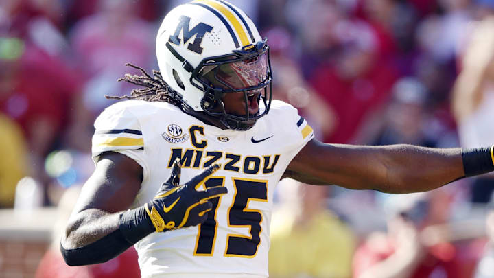 Denver Broncos pass rusher Johnny Walker