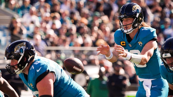 Jacksonville Jaguars quarterback Trevor Lawrence (16) takes a snap in the first quarter during an NFL football game at EverBank Stadium, Sunday, Dec. 14, 2025, in Jacksonville, Fla. [Doug Engle/Florida Times-Union]