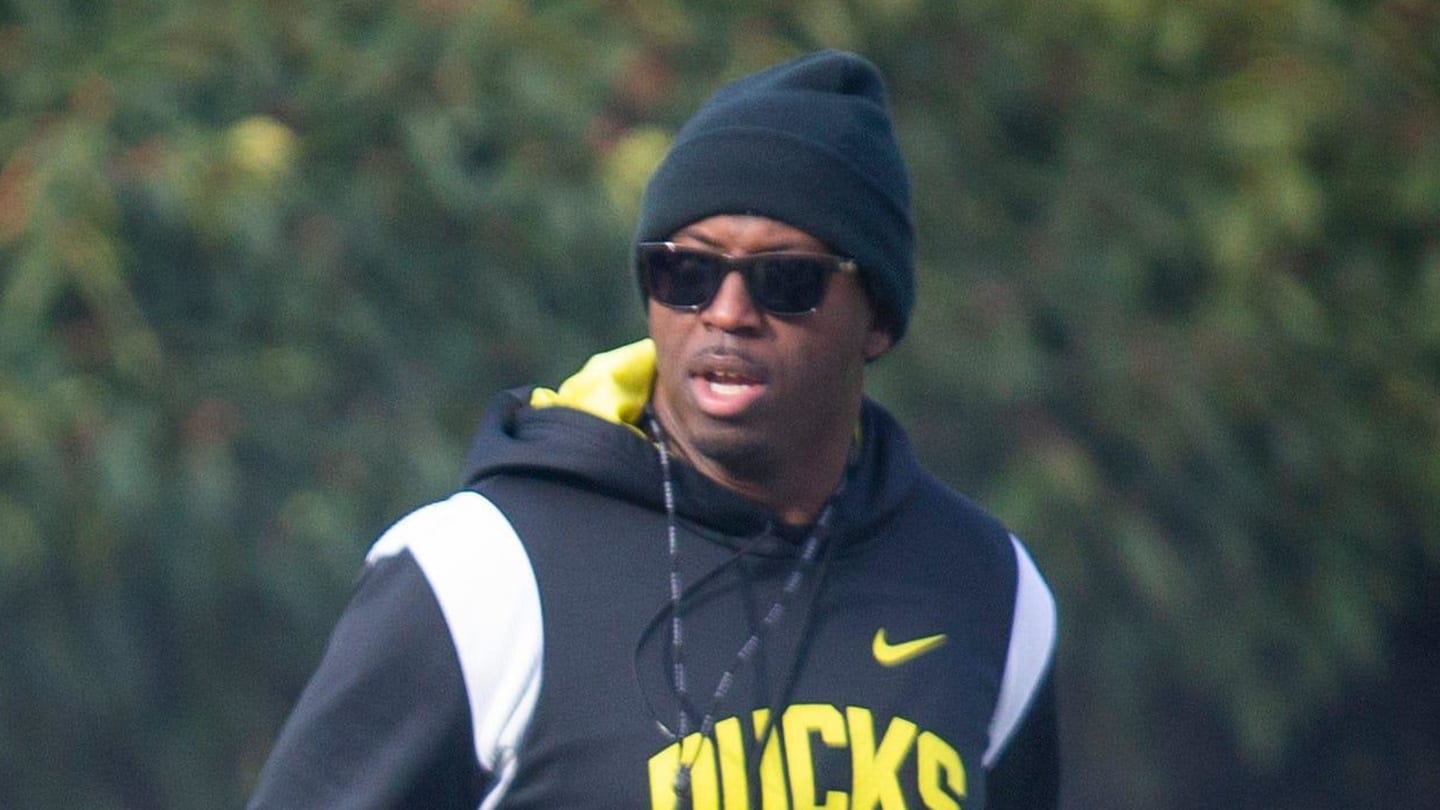 Oregon Ducks Freshman Prince Tavizon Unveils Unique Jersey Number