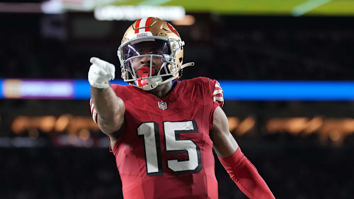 San Francisco 49ers wide receiver Jauan Jennings (15)