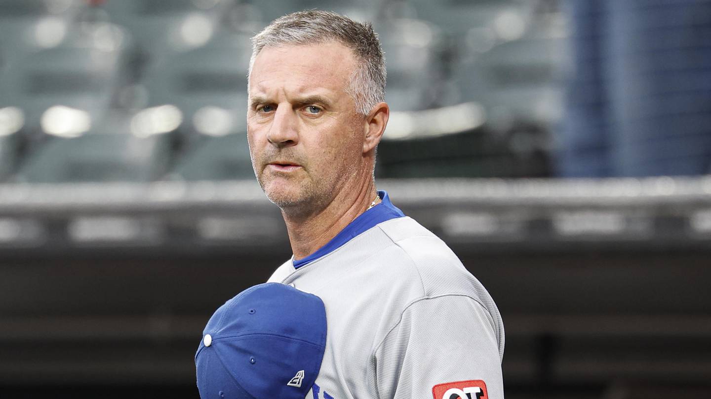 Royals must consider one drastic decision before entertaining trade deadline sale