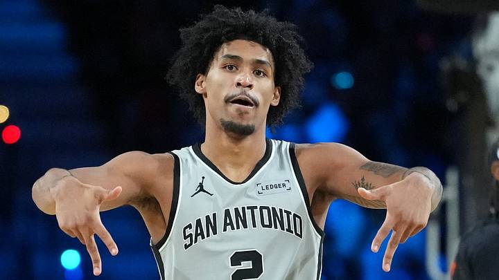 Dec 16, 2025; Las Vegas, Nevada, USA; San Antonio Spurs guard Dylan Harper (2) reacts against the New York Knicks in the second half during the Emirates NBA Cup Final at T-Mobile Arena. Mandatory Credit: Kirby Lee-Imagn Images Dec 16, 2025; Las Vegas, Nevada, USA; San Antonio Spurs guard Dylan Harper (2) reacts against the New York Knicks in the second half during the Emirates NBA Cup Final at T-Mobile Arena. Mandatory Credit: Kirby Lee-Imagn Images