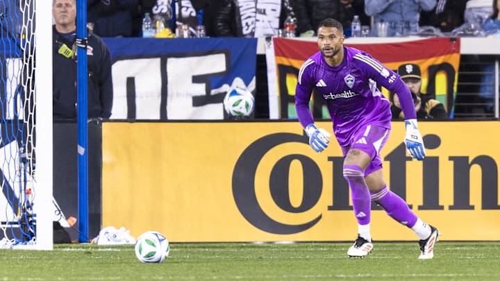 Colorado Rapids goalkeeper Zack Steffen looks to pass against the San Jose Earthquakes during the second half at PayPal Park. Mandatory Credit: John Hefti-Imagn Images
