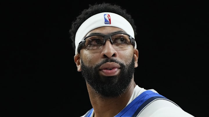 Oct 15, 2025; Las Vegas, Nevada, USA; Dallas Mavericks forward Anthony Davis (3) looks outward during the first half against the Los Angeles Lakers at T-Mobile Arena. Mandatory Credit: Lucas Peltier-Imagn Images Oct 15, 2025; Las Vegas, Nevada, USA; Dallas Mavericks forward Anthony Davis (3) looks outward during the first half against the Los Angeles Lakers at T-Mobile Arena. Mandatory Credit: Lucas Peltier-Imagn Images