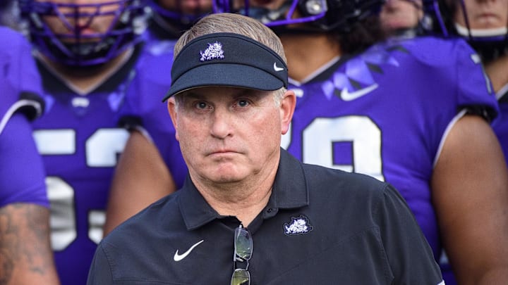 Sep 4, 2021; Fort Worth, Texas, USA; TCU Horned Frogs head coach Gary Patterson and his team before the game between the TCU Horned Frogs and the Duquesne Dukes at Amon G. Carter Stadium. Mandatory Credit: Jerome Miron-Imagn Images