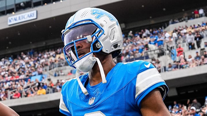 Detroit Lions quarterback Hendon Hooker (2).