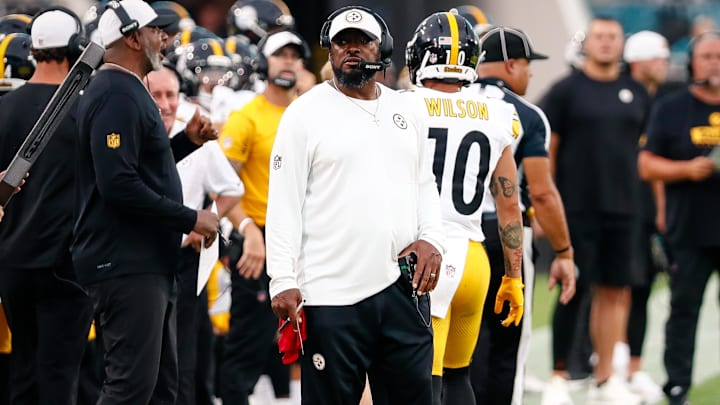 Pittsburgh Steelers head coach Mike Tomlin