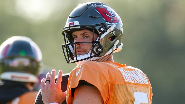 Tampa Bay Buccaneers quarterback Jake Browning (5) Mandatory Credit: Nathan Ray Seebeck-Imagn Images Tampa Bay Buccaneers quarterback Jake Browning (5) Mandatory Credit: Nathan Ray Seebeck-Imagn Images