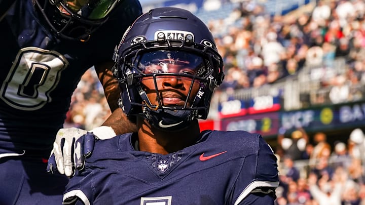 UConn Huskies wide receiver Skyler Bell