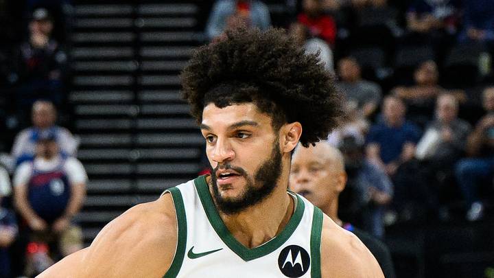 Milwaukee Bucks guard Andre Jackson Jr. drives the ball while under pressure from Los Angeles Clippers guard Jordan Miller. Milwaukee Bucks guard Andre Jackson Jr. drives the ball while under pressure from Los Angeles Clippers guard Jordan Miller.