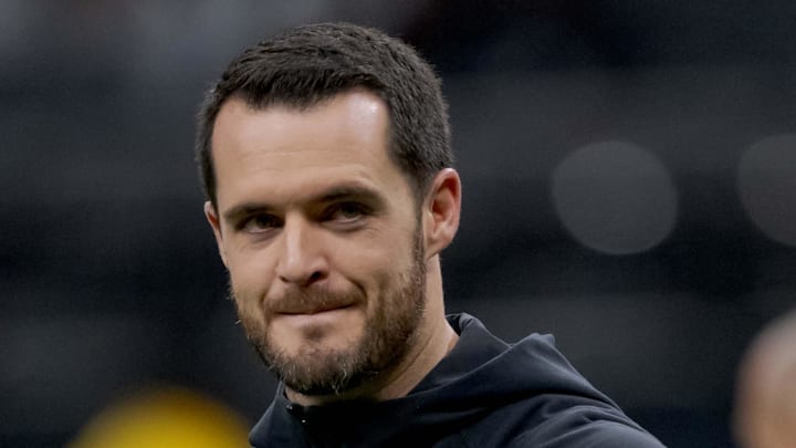 Dec 29, 2024; New Orleans, Louisiana, USA; New Orleans Saints quarterback Derek Carr (4) walks the field before a game against the Las Vegas Raiders at Caesars Superdome. Mandatory Credit: Matthew Hinton-Imagn Images
