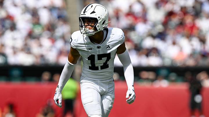 COLLEGE FOOTBALL: SEP 12 Penn State at Temple