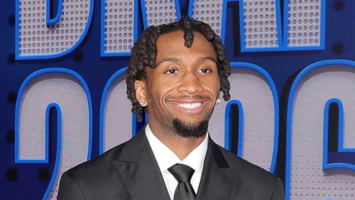 Jun 23, 2026; New York, NY, USA; Draft prospect Darryn Peterson poses for photos on the red carpet before the 2026 NBA draft at Barclays Center. Mandatory Credit: Brad Penner-Imagn Images Jun 23, 2026; New York, NY, USA; Draft prospect Darryn Peterson poses for photos on the red carpet before the 2026 NBA draft at Barclays Center. Mandatory Credit: Brad Penner-Imagn Images