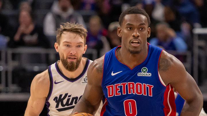 Jan 25, 2026; Detroit, Michigan, USA; Detroit Pistons center Jalen Duren (0) moves the ball up court in front of Sacramento Kings forward Domantas Sabonis (11) during the during the second half at Little Caesars Arena. Mandatory Credit: David Reginek-Imagn Images Jan 25, 2026; Detroit, Michigan, USA; Detroit Pistons center Jalen Duren (0) moves the ball up court in front of Sacramento Kings forward Domantas Sabonis (11) during the during the second half at Little Caesars Arena. Mandatory Credit: David Reginek-Imagn Images