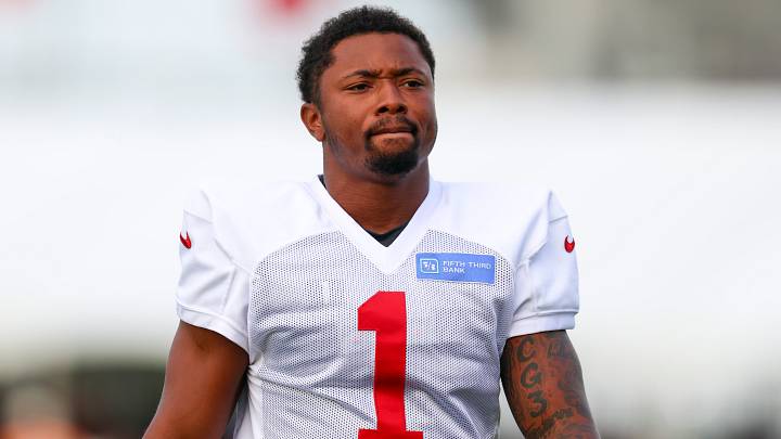 Could the Tampa Bay Buccaneers look to trade running back Kenny Gainwell? Could the Tampa Bay Buccaneers look to trade running back Kenny Gainwell?