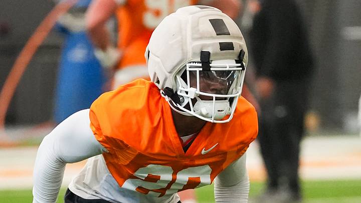 Tennessee defensive back Kayin Lee (20) during the Vols' spring football practice in Knoxville on March 17, 2026. Tennessee defensive back Kayin Lee (20) during the Vols' spring football practice in Knoxville on March 17, 2026.