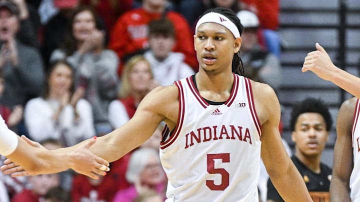 Indiana's Malik Reneau (5) against Winthrop at Simon Skjodt Assembly Hall. 