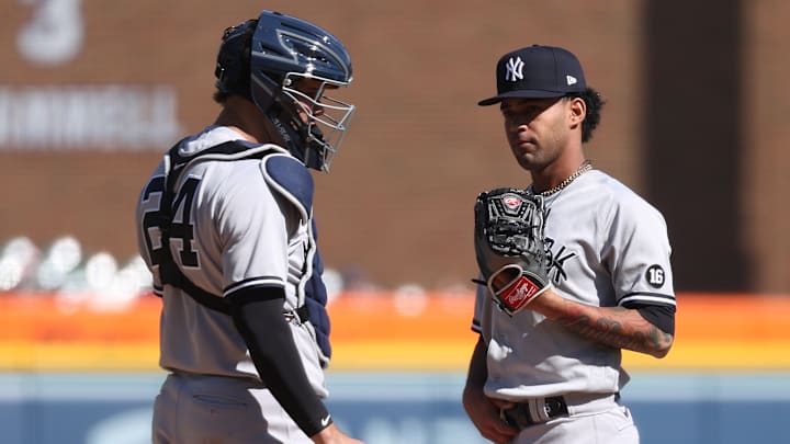 Los Yankees trabajan en los ajustes de Deivi García 